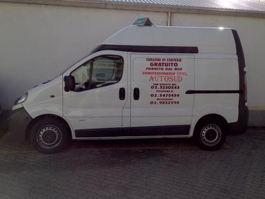 FURGONE COMMERCIALE DI CORTESIA